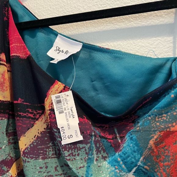 Going out dress / asymmetrical - Picture 6 of 6